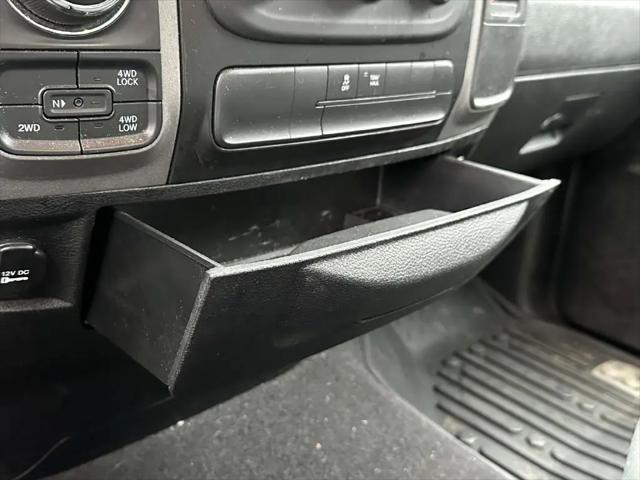 2018 Ram 1500 Express Quad Cab 4x4 64 Box