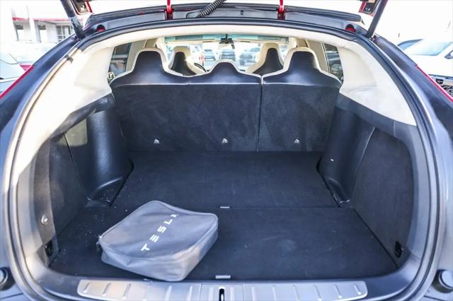 2018 Tesla Model X 75D