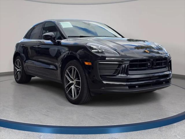 2023 Porsche Macan T