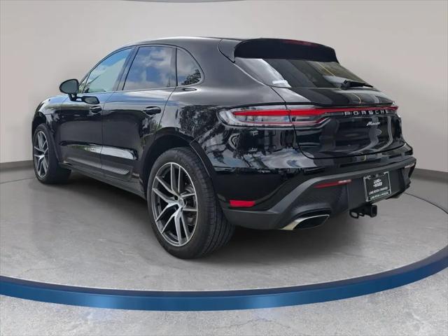 2023 Porsche Macan T