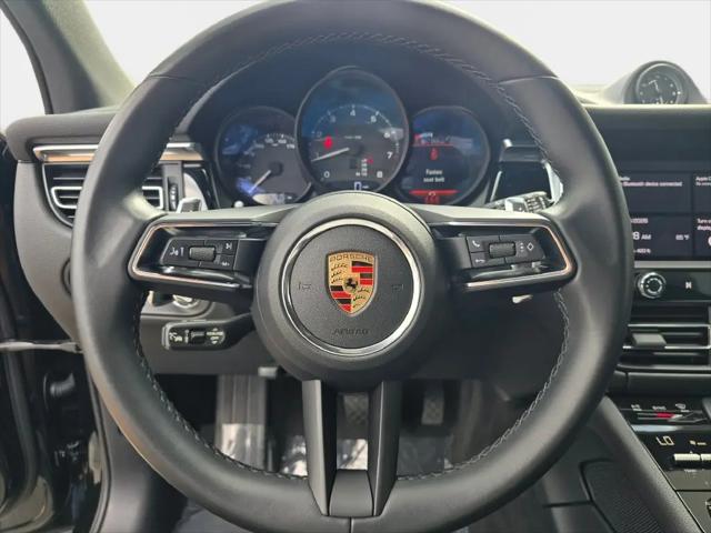 2023 Porsche Macan T