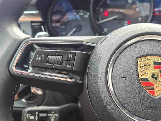 2023 Porsche Macan T