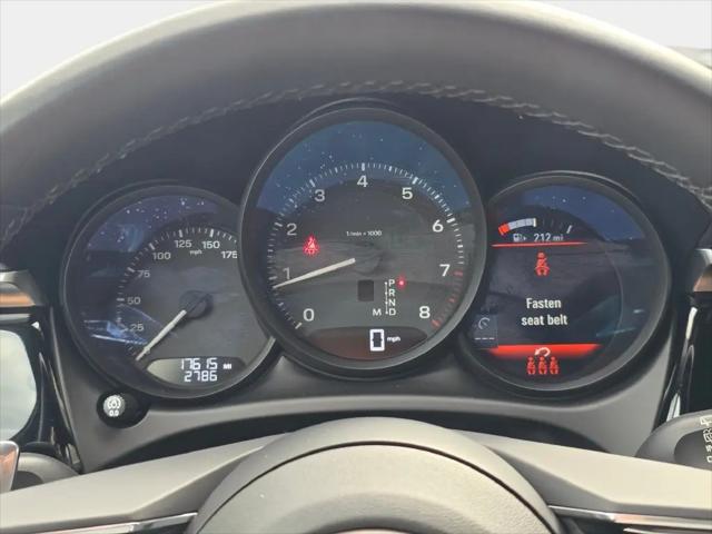 2023 Porsche Macan T