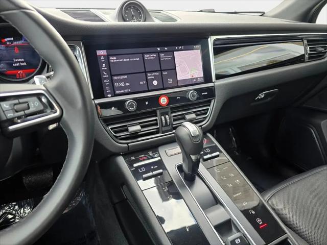 2023 Porsche Macan T