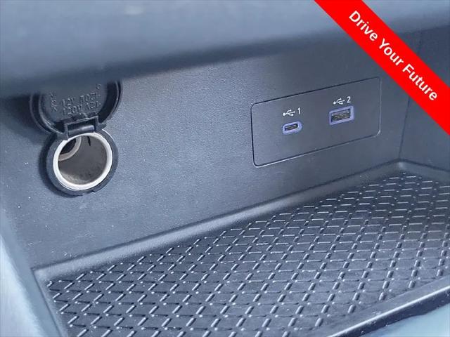 2025 Nissan Pathfinder SV FWD