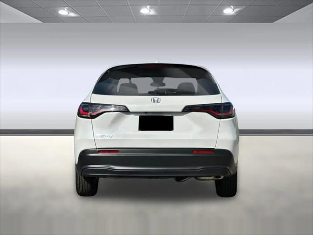 2027 Honda HR-V LX AWD