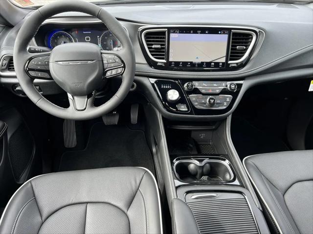 2027 Chrysler Pacifica Limited AWD