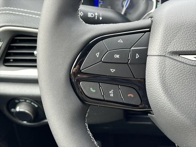 2027 Chrysler Pacifica Limited AWD