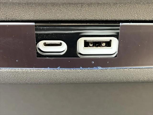 2027 Chrysler Pacifica Limited AWD