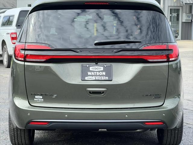 2027 Chrysler Pacifica Limited AWD
