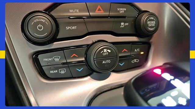 2023 Dodge Challenger SXT