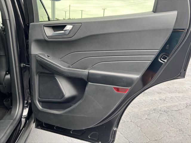 2025 Ford Escape ST-Line Select