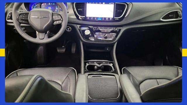 2023 Chrysler Pacifica Hybrid Limited
