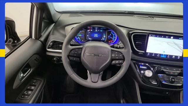 2023 Chrysler Pacifica Hybrid Limited