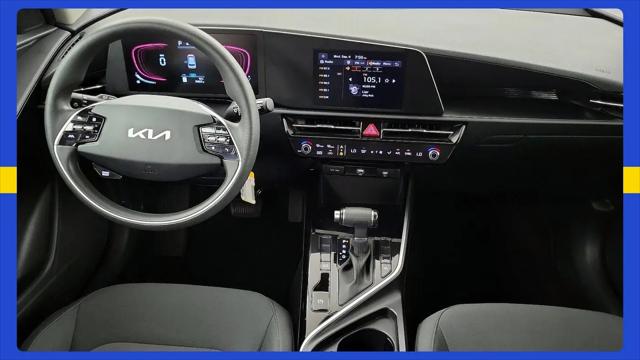 2025 Kia Niro LX
