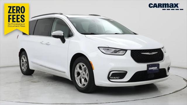2023 Chrysler Pacifica Limited for sale in Wichita, KS