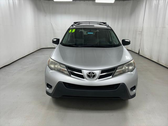 2013 Toyota RAV4 LE 2013 Toyota RAV4 LE