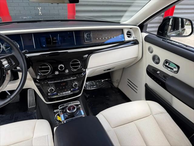 2022 Rolls-Royce Phantom Standard