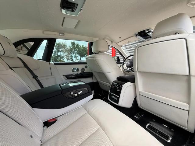 2022 Rolls-Royce Phantom Standard