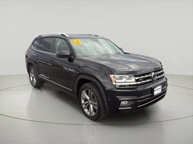 2019 Volkswagen Atlas 3.6L V6 SE w/Technology R-Line for sale in Pulaski, NY