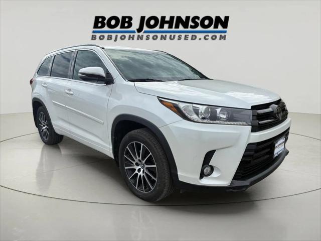 2018 Toyota Highlander SE for sale in Watertown, NY