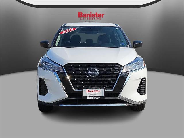 2025 Nissan Kicks S