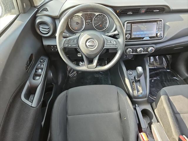 2025 Nissan Kicks S