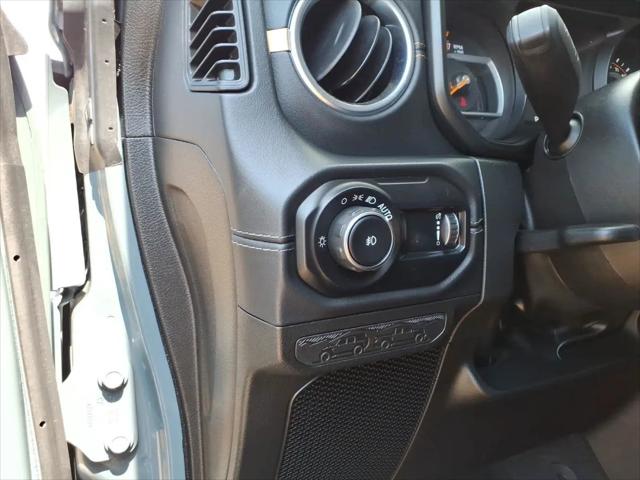 2024 Jeep Wrangler 4-Door Sahara 4x4