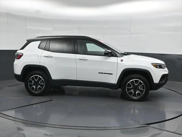 2024 Jeep Compass Trailhawk 4x4