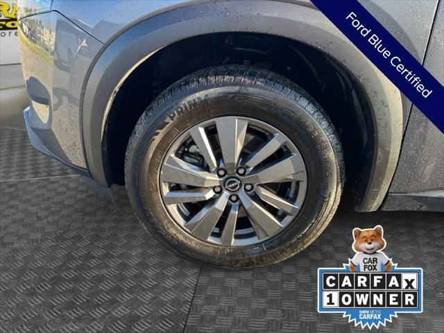 2025 Nissan Pathfinder SV FWD