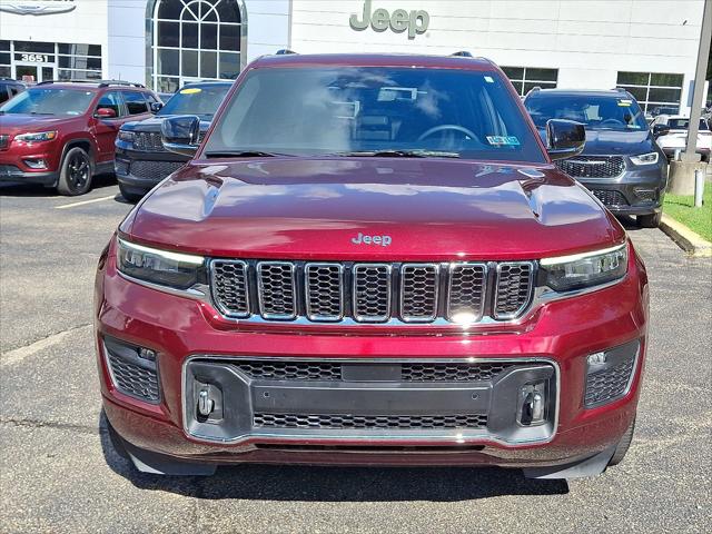 2023 Jeep Grand Cherokee Overland 4x4 2023 Jeep Grand Cherokee Overland 4x4