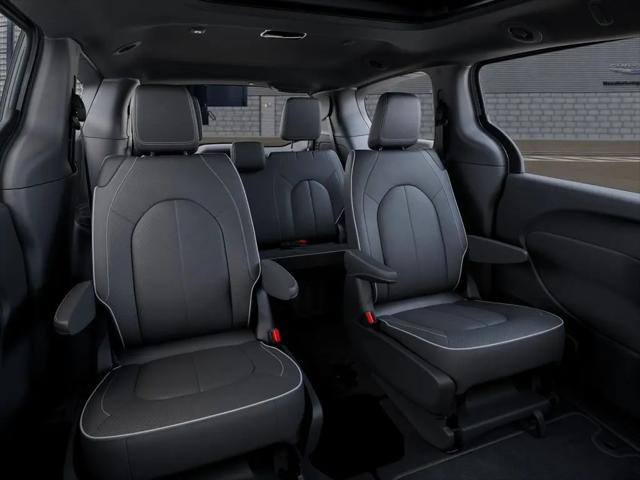 2027 Chrysler Pacifica Limited AWD