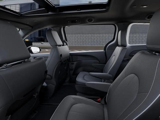 2027 Chrysler Pacifica Limited AWD