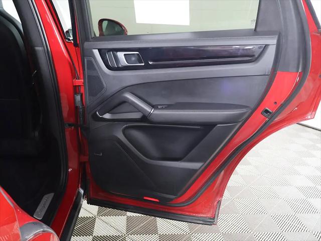 2023 Porsche Cayenne Cayenne