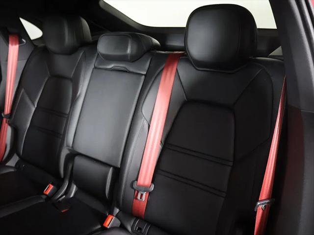 2023 Porsche Cayenne Cayenne