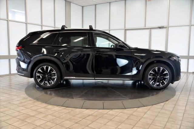 2024 Mazda X-90 Premium