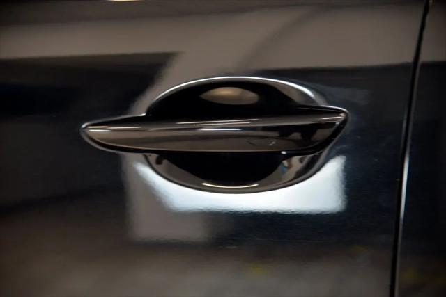 2024 Mazda X-90 Premium