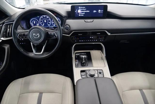 2024 Mazda X-90 Premium