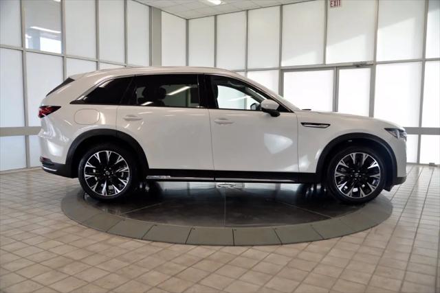 2024 Mazda X-90 Premium
