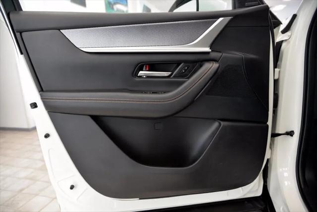 2024 Mazda X-90 Premium