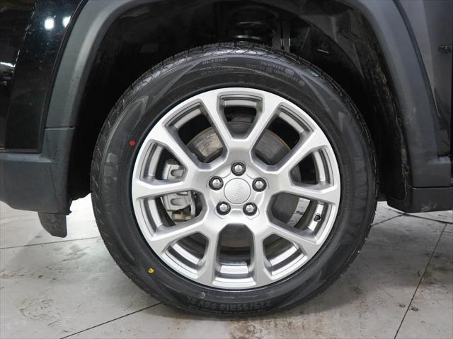 2023 Jeep Compass Latitude Lux FWD
