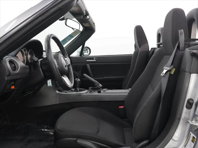 2010 Mazda MX-5 Sport