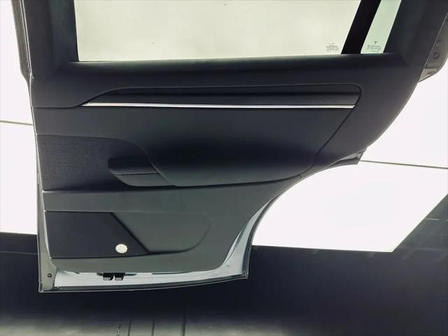 2026 Tesla Model X Plaid