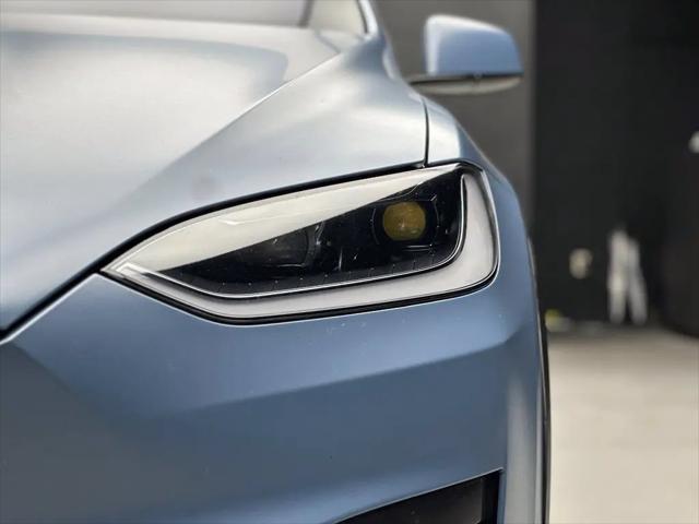 2026 Tesla Model X Plaid