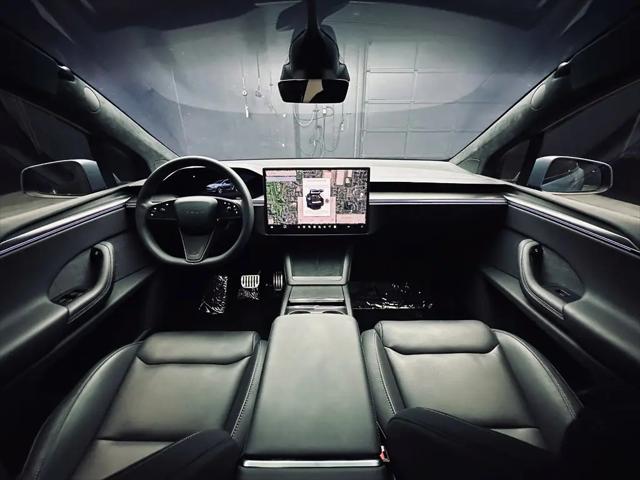 2026 Tesla Model X Plaid