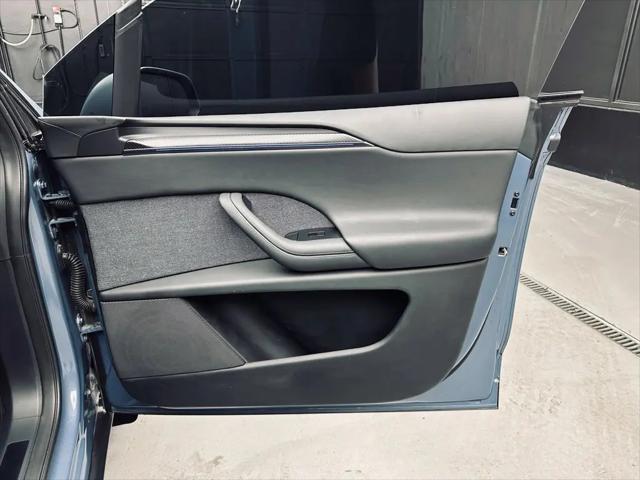 2026 Tesla Model X Plaid