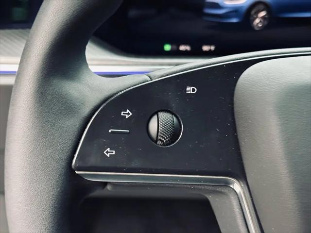 2026 Tesla Model X Plaid