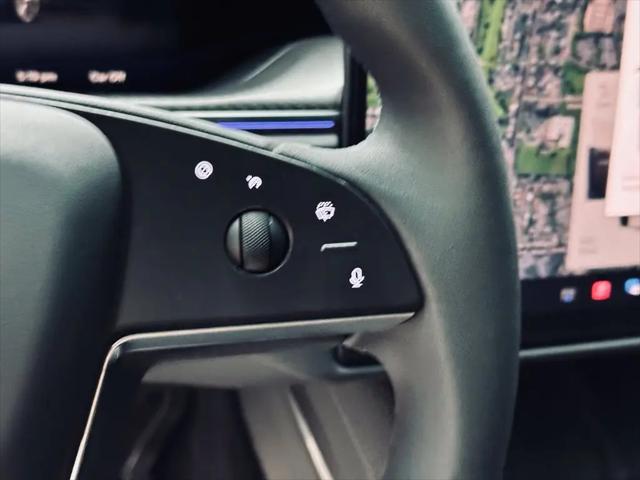 2026 Tesla Model X Plaid