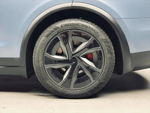 2026 Tesla Model X Plaid