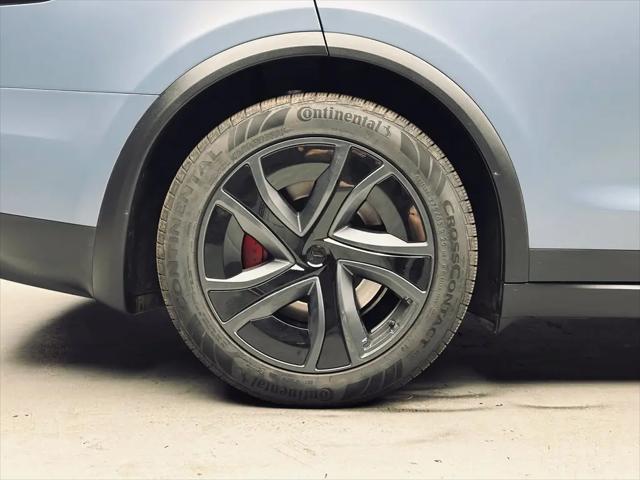 2026 Tesla Model X Plaid